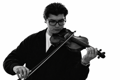 Скрипка при свечах: искусство любить