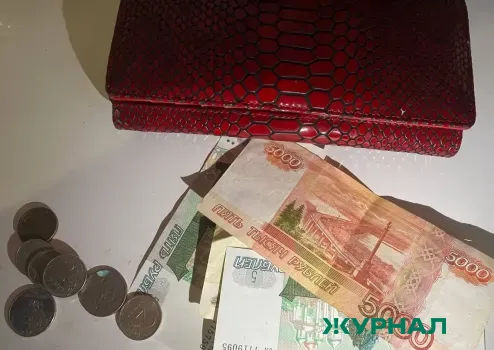 Мошенники звонят жителям Балаково, выдавая себя за администрацию