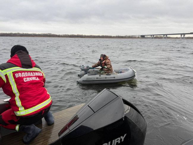 Специалисты Саратовской области провели рейд по нарушителям закрытия навигации на Волге