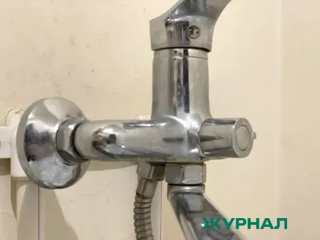 Тысячи саратовцев остались без холодной воды из-за аварийных работ