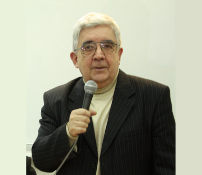 Президент наградил жителей Саратовской области за заслуги в науке и медицине