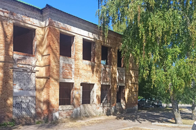 Торги по продаже здания в Балашове начнутся с минимальной цены 144,6 тысячи рублей