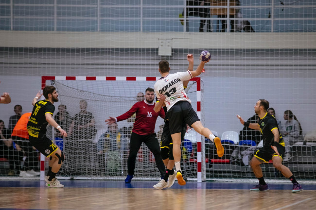 &laquo;СГАУ-Саратов&raquo; одержал победу над &laquo;Каустиком&raquo; в напряжённом матче суперлиги