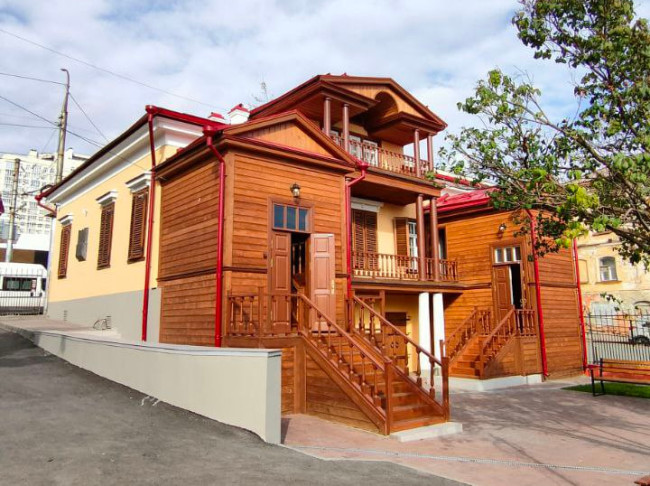 В Саратове завершилась реставрация музея-усадьбы Чернышевского