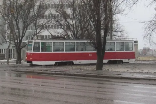 Губернатор Саратовской области усиливает работу транспорта в условиях непогоды