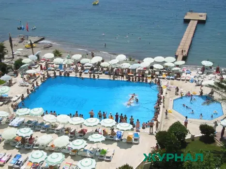 Жительница Саратовской области вернула деньги за отменённый тур