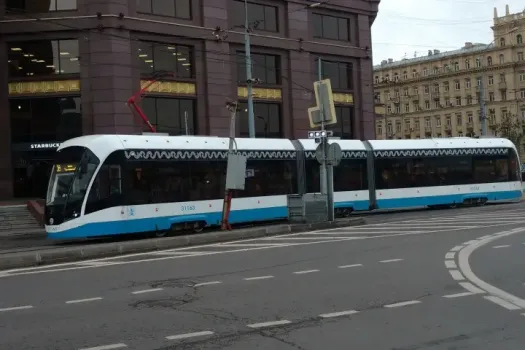 Проблемы общественного транспорта в Саратове и Энгельсе обсудили депутаты