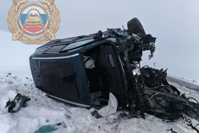 Столкновение автомобилей в Аркадакском районе: один погибший и трое пострадавших