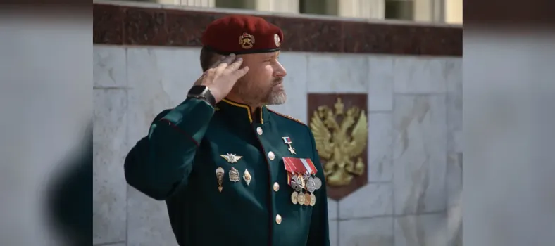 Начальник Саратовского военного института Росгвардии отмечает день рождения