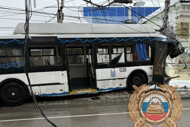 ДТП с троллейбусом в Энгельсе: семеро пострадавших, один в больнице