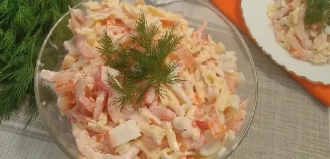 Салат &laquo;Приморский&raquo;: легкое блюдо без варки за 10 минут