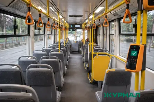 Аварии в Саратове остановили движение электротранспорта