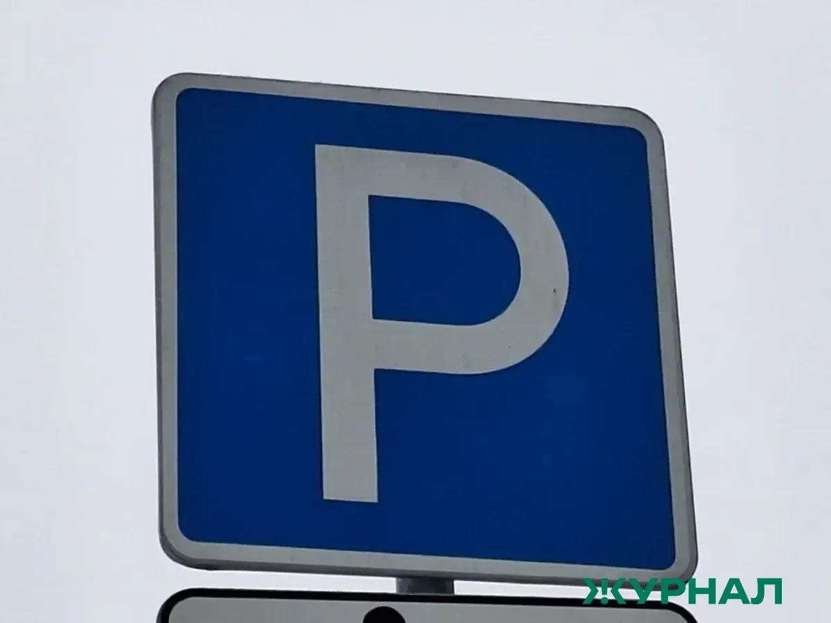 В Саратове планируется запретить парковку большегрузов на пяти улицах