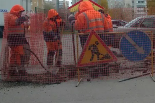 Строительство ливневого коллектора в Октябрьском районе Саратова идет по плану