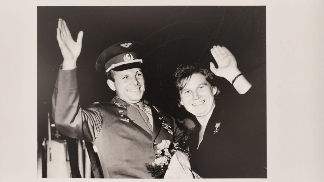 Выставка о Гагарине и Терешковой открылась в Саратовском техническом университете