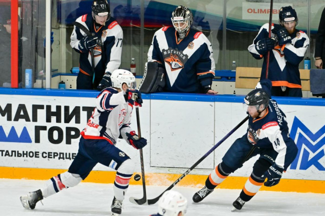 Саратовский &laquo;Кристалл&raquo; одержал волевую победу над &laquo;Магниткой&raquo; в овертайме