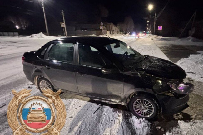 Две &laquo;Лады&raquo; столкнулись в Балаково, пострадали пассажиры