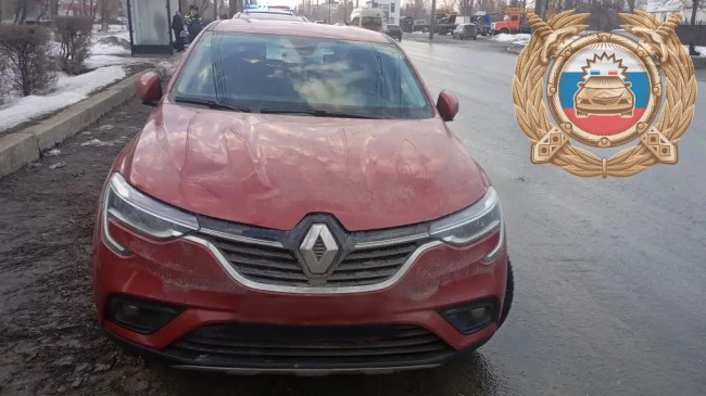 В Энгельсе Renault сбил женщину на пешеходном переходе