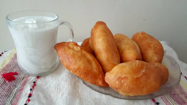 Монастырские пирожки: быстрое постное блюдо с капустой и нежным тестом