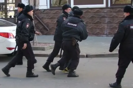 В Саратове задержан мошенник, обманувший подростка на деньги под предлогом похорон