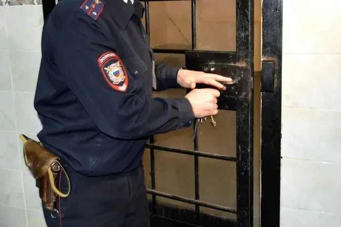 Подростки в Саратовской области могут получить срок за кражи свыше 2,5 тысяч рублей