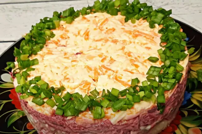 Салат «Наважение»: яркое обновление классической «Шубы» для любого праздника