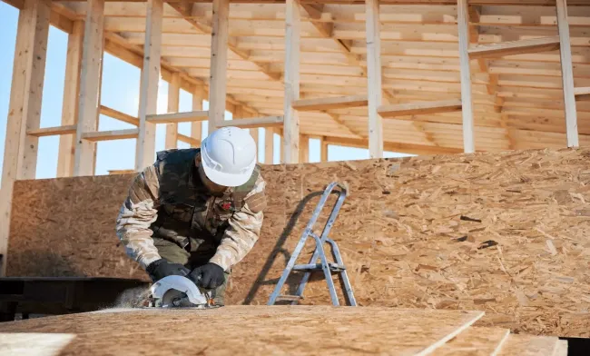 Как правильно крепить OSB: секреты выбора стороны для долговечности и качества