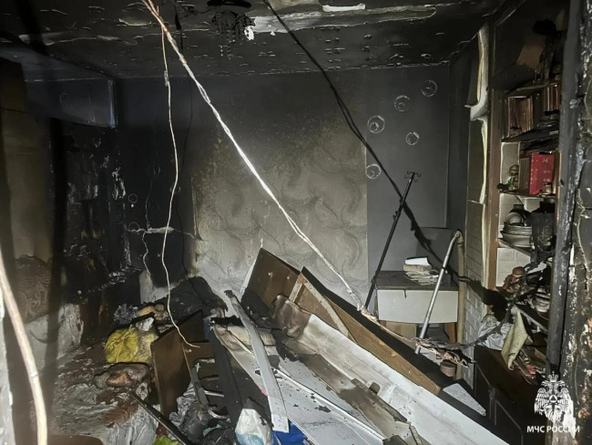 Пожар в пятиэтажке на улице Школьной в Саратове: эвакуированы 15 человек