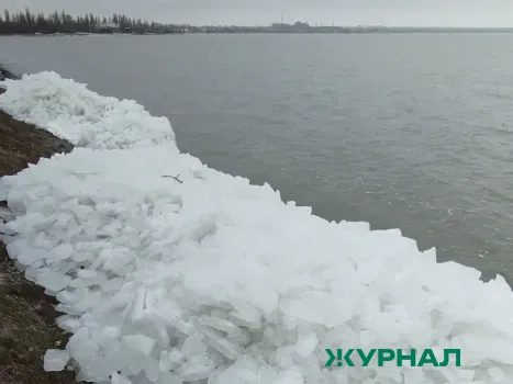 В Саратовской области началось вскрытие льда на малых реках