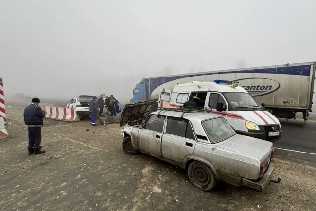 ДТП в Саратове: женщина пострадала в столкновении двух автомобилей