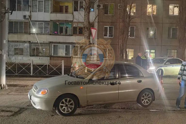 В Саратове иномарка сбила пешехода на улице Огородной