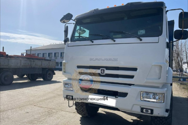 В Саратове в результате ДТП погиб пешеход на промзоне