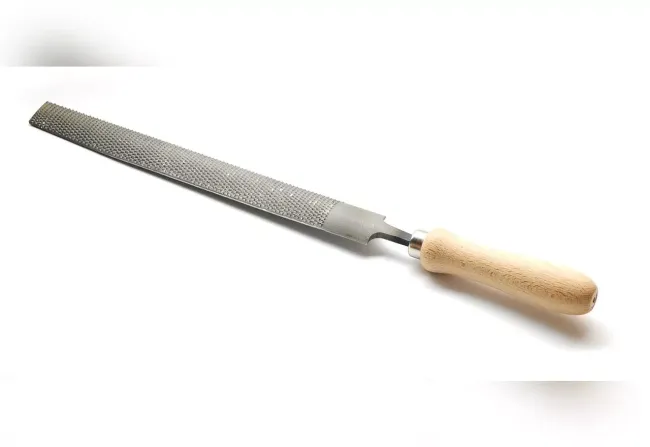 Восстановите остроту напильника за ночь с помощью соляной кислоты