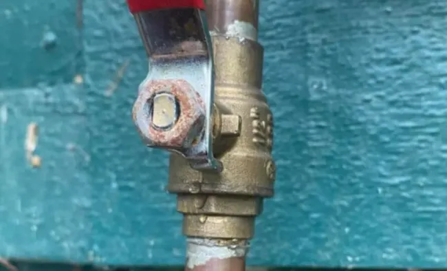 Как быстро восстановить работу шарового крана за 15 минут без грубой силы