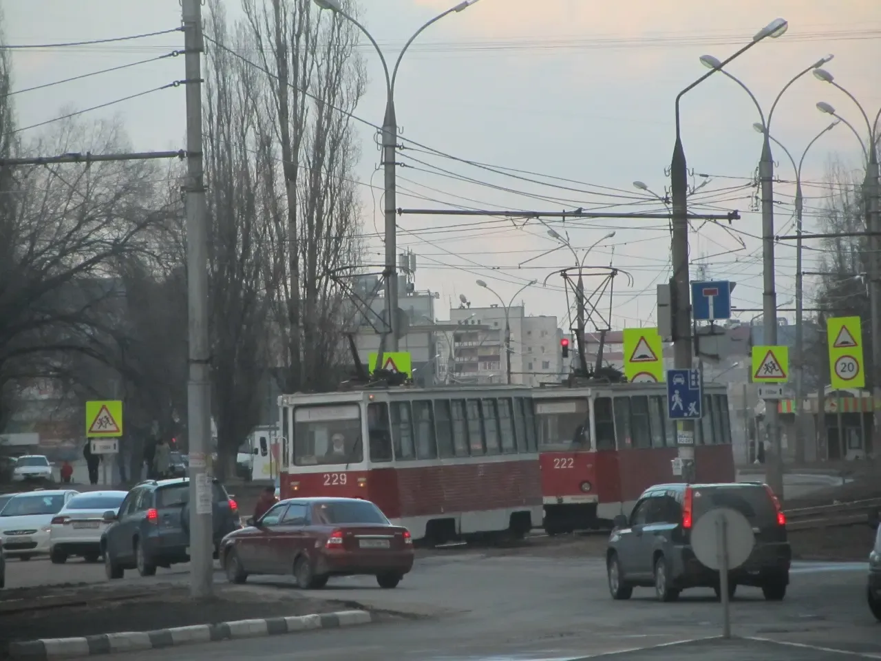 В Саратове затопило трамвайные пути