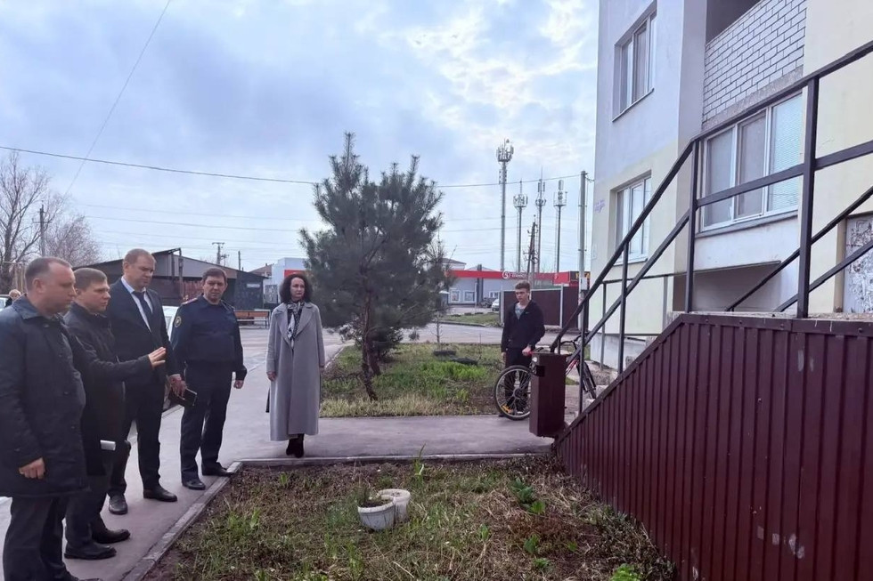 В Саратове следователь помог инвалиду-участнику СВО решить проблему с пандусом