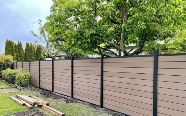 Древесно-полимерный композит: как создать долговечный забор без гниения и сложностей