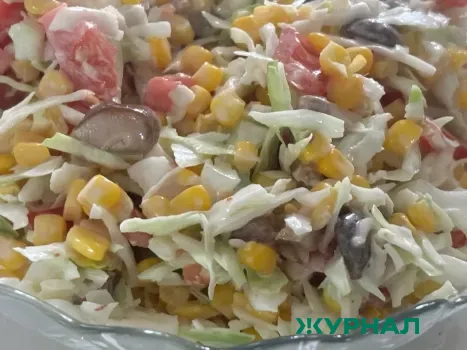 Салат с курицей и овощами: легкий ужин для стройной фигуры