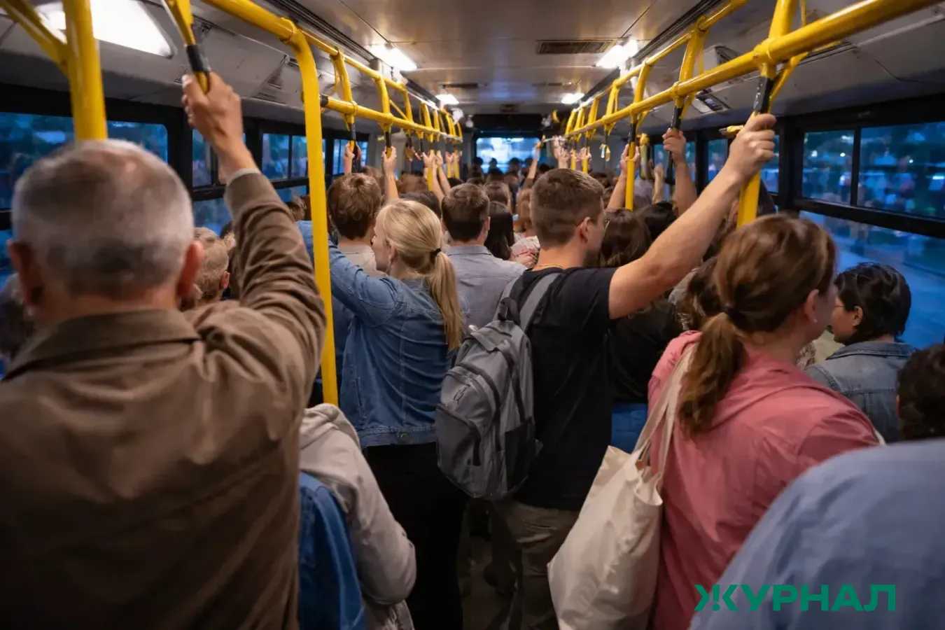 В Саратове выявили 105 безбилетных пассажиров в общественном транспорте