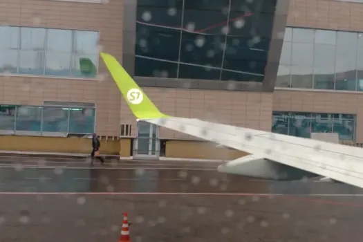 Саратовцев предупреждают о сильном ветре и дожде 20 апреля