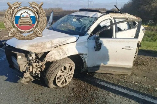 ДТП в Вольском районе: пострадала 19-летняя пассажирка автомобиля Cherry