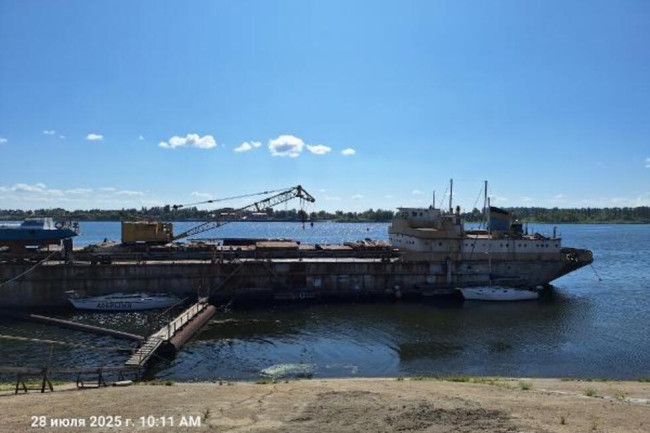 Теплоход &laquo;Удмуртия&raquo; снова выставлен на продажу в Балаково за 11,8 миллиона рублей