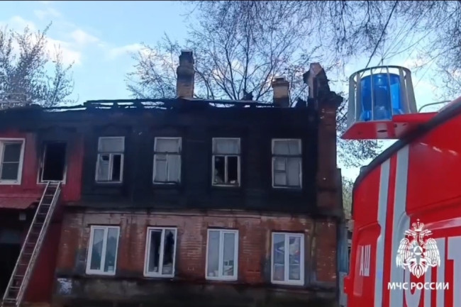 В Саратове на месте пожара в доме обнаружена погибшая женщина