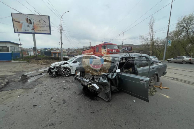 Смертельное ДТП в Кировском районе: погиб 75-летний водитель ВАЗ-2105