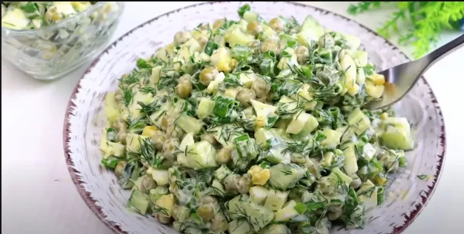 Салат &laquo;Соренто&raquo;: простой и вкусный рецепт для любого стола