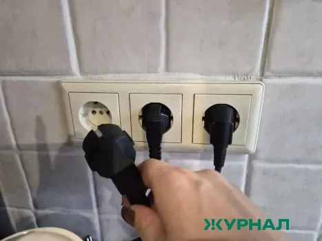 В Энгельсе после ночного шторма фиксируют перебои с электричеством