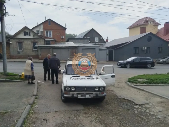 Столкновение ВАЗ и электровелосипеда в Саратове: пострадал велосипедист