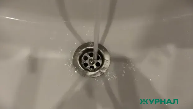 В Саратове временно отключили холодную воду в нескольких домах