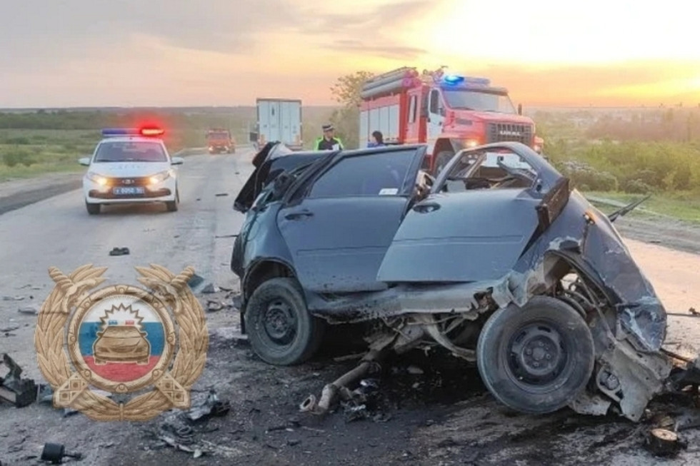Столкновение трех автомобилей в Татищевском районе, есть погибший
